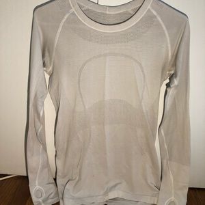 Lululemon Swiftly Tech Long Sleeve